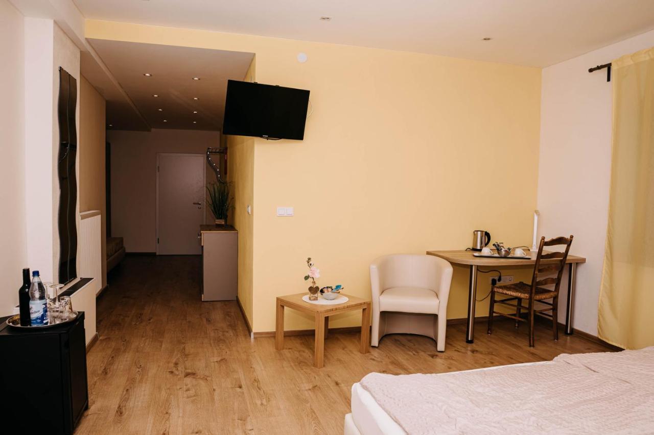 Altstadt-residenz Manz 4*