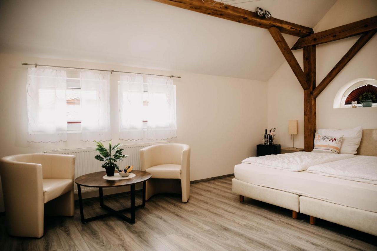 Altstadt-residenz Manz 4*